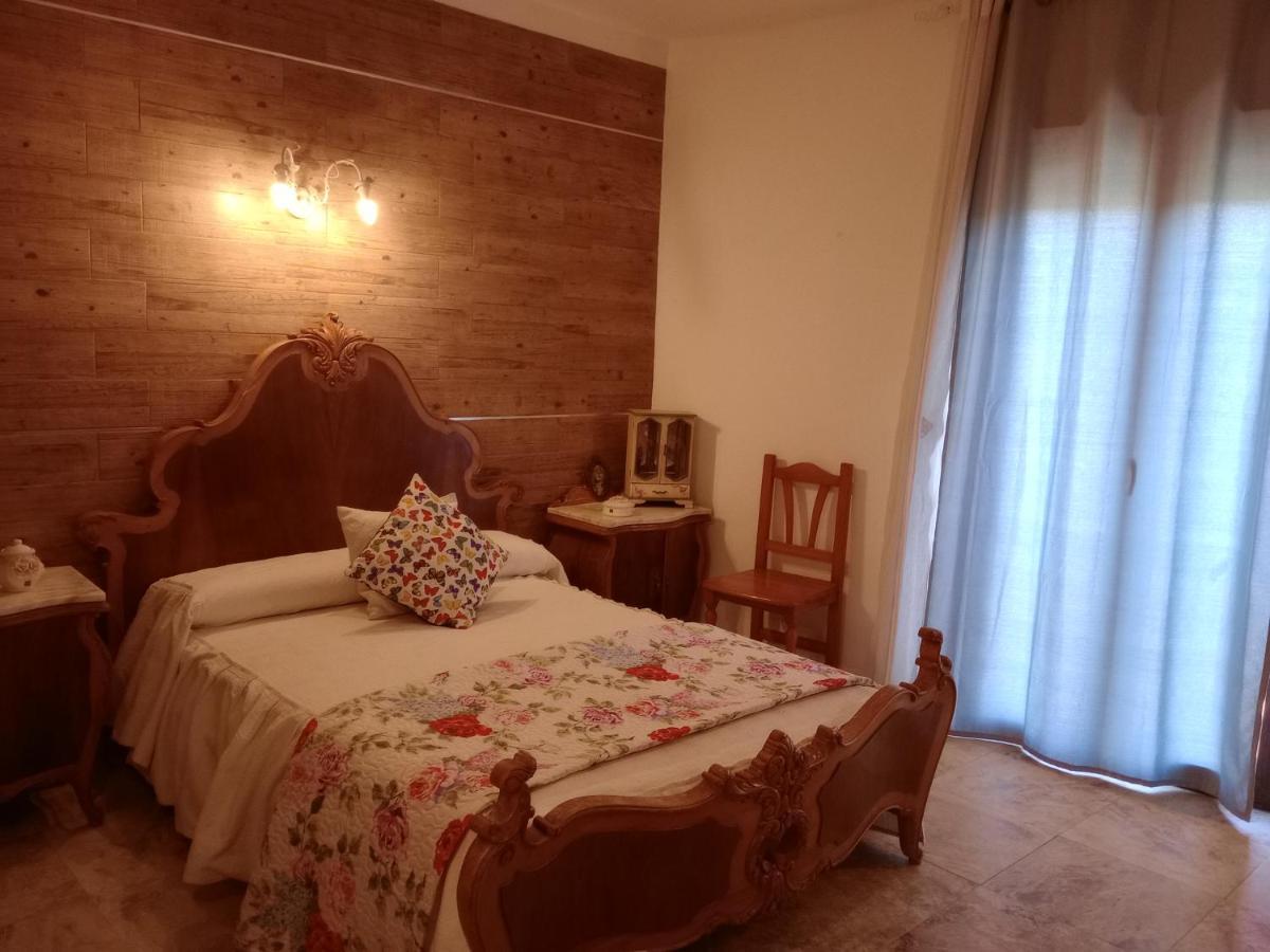 Cortijo Rural Molino El Tarahal Con Piscina Y Zonas Compartidas Екстер'єр фото